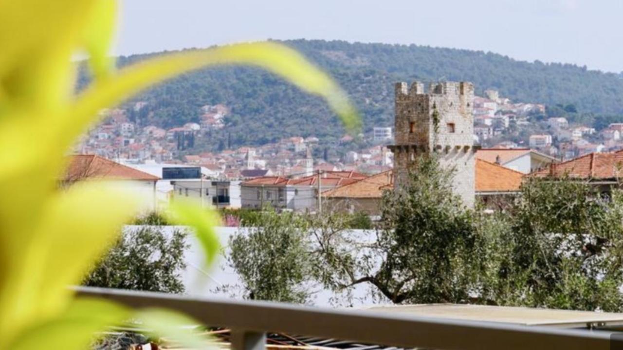 Roso Apartment With Sea View Trogir Exterior foto